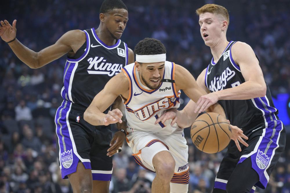 龙舟比赛虽 龙舟比赛虽