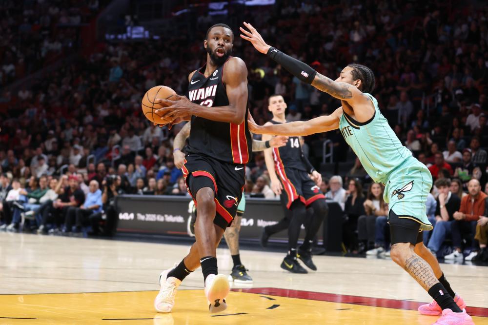 钟接连命中 钟接连命中